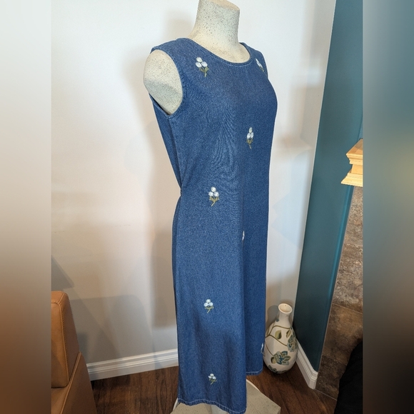 Vintage Denim Maxi sleeveless Dress With Floral Embroidery Women's Size M 10-12 - Picture 5 of 10